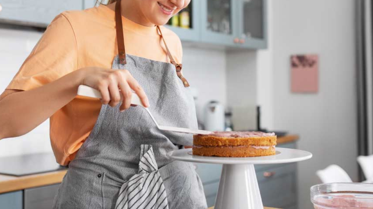De la cocina de tu casa al mostrador: El ABC para abrir tu primer local gastronómico