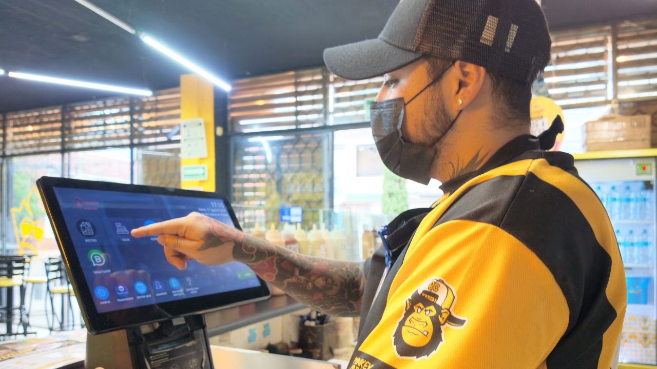 ¿Cómo controlar múltiples sucursales en México? El caso de Franquicia Monkey Papas