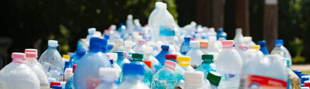 Botellas de plástico la creciente demanda ecofriendly