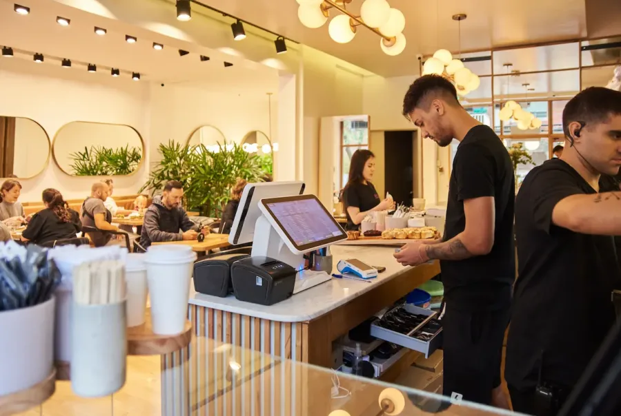 Conéctate con nuestra API y facilita la integración de sistemas en tu negocio.